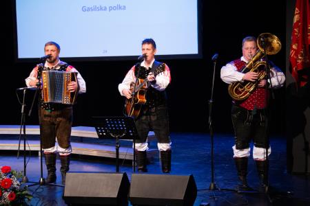 Slavnostna podelitev listin o napredovanju v čine gasilski častnik, višji gasilski častnik in visoki gasilski častnik (46)